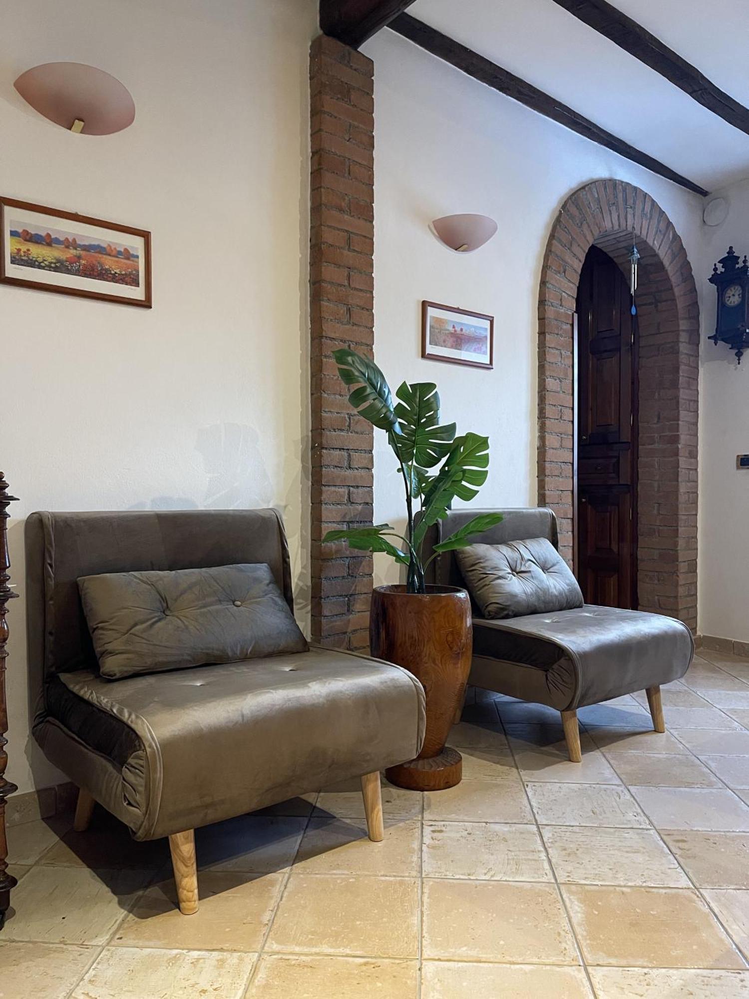 Mazzetti Country House-Vita In Campagna Con Giardino Vimignano-Chiesa Zewnętrze zdjęcie