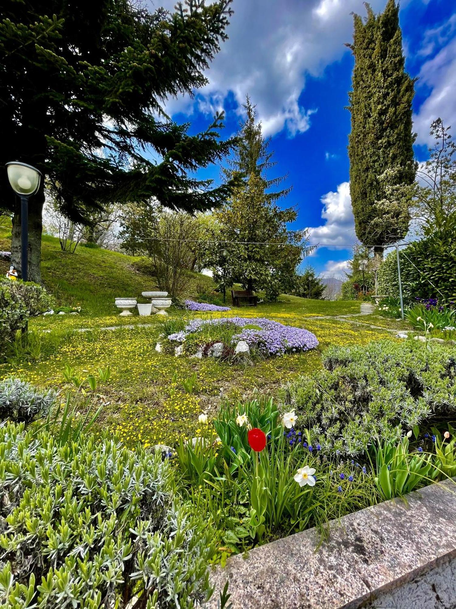 Mazzetti Country House-Vita In Campagna Con Giardino Vimignano-Chiesa Zewnętrze zdjęcie