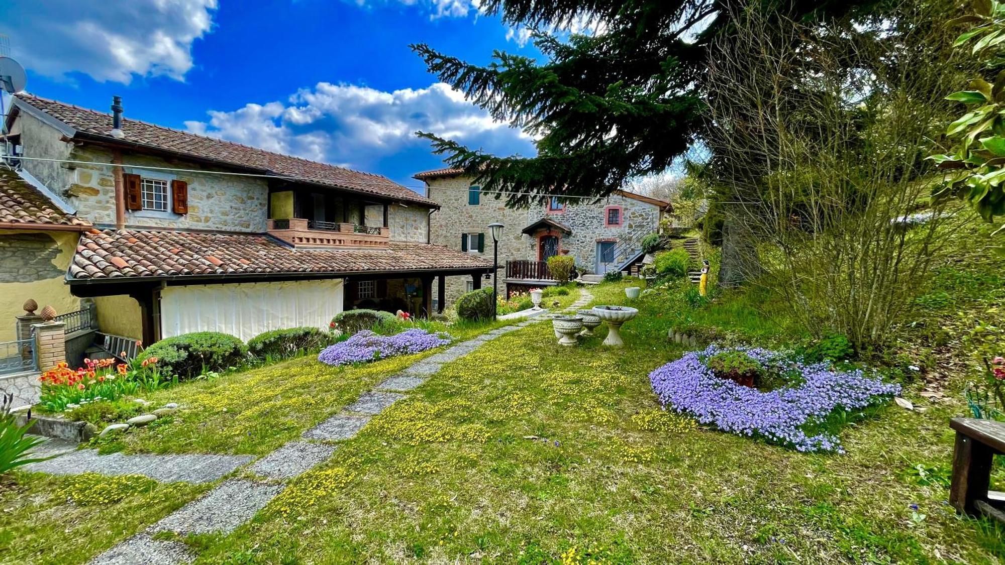 Mazzetti Country House-Vita In Campagna Con Giardino Vimignano-Chiesa Zewnętrze zdjęcie